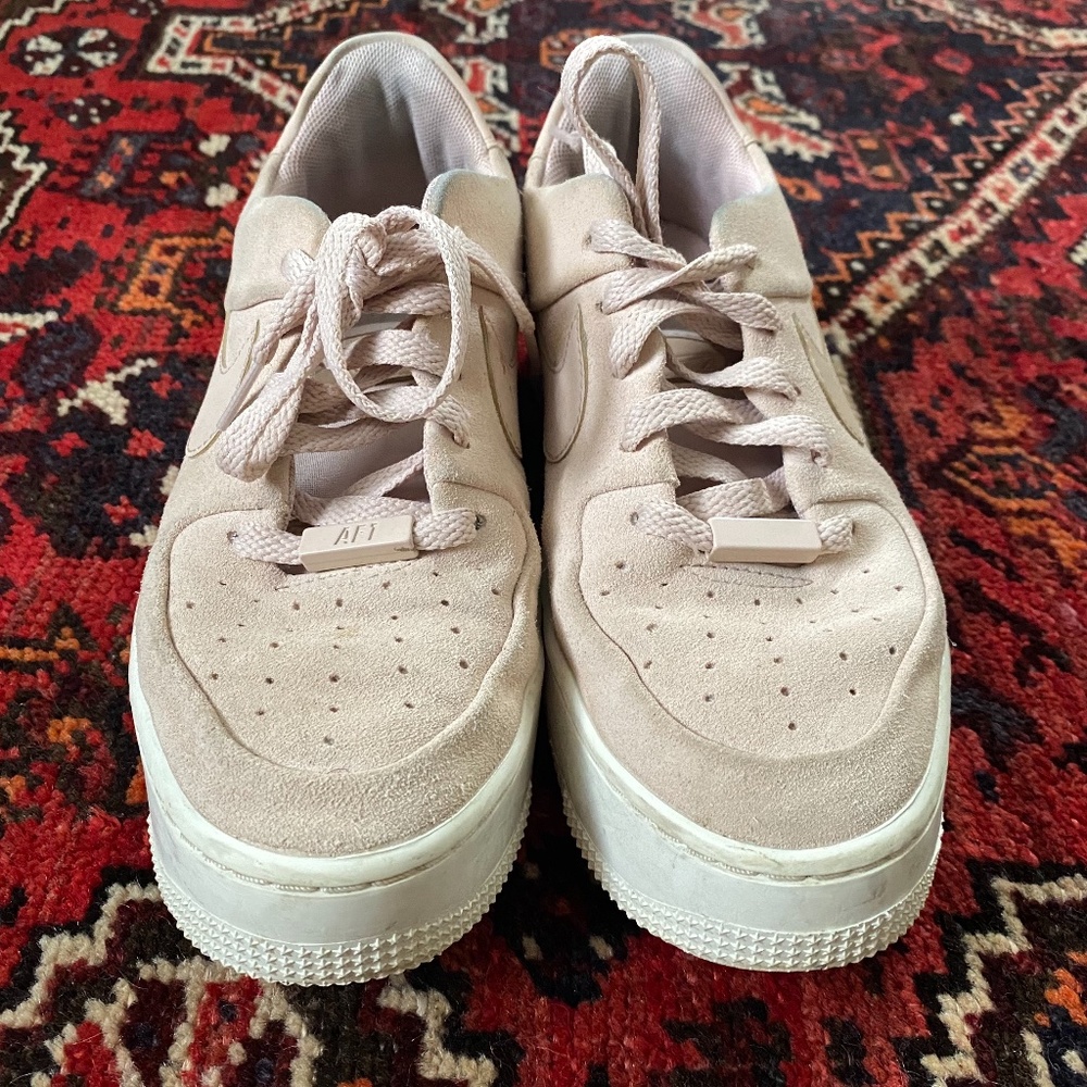 Nike Air Force Sage Low Sneakers Light Pink Blush